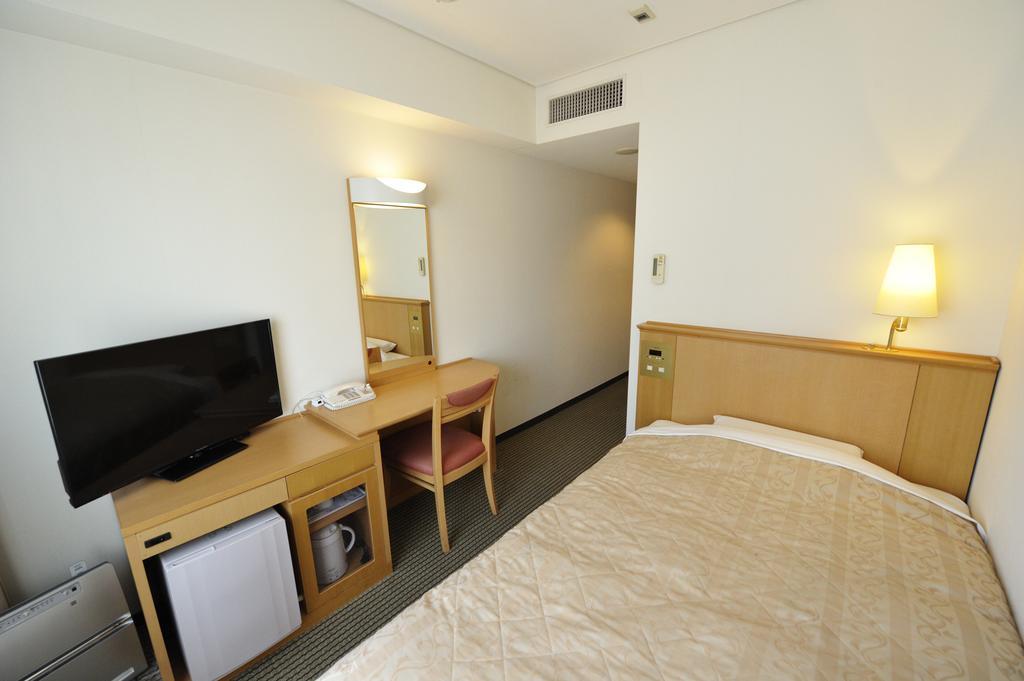 Hotel Unizo Tokyo Shimbashi מראה חיצוני תמונה