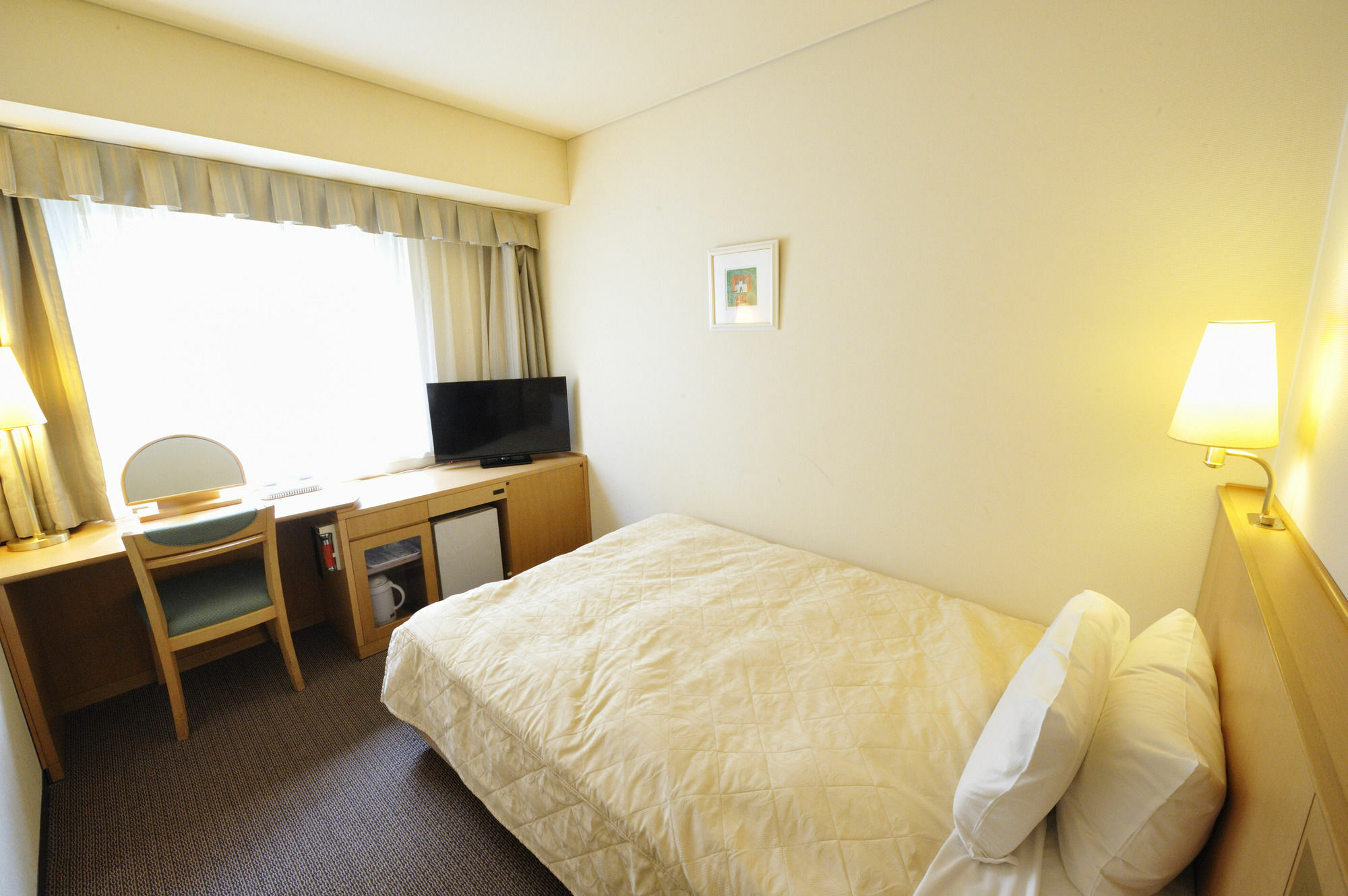 Hotel Unizo Tokyo Shimbashi מראה חיצוני תמונה